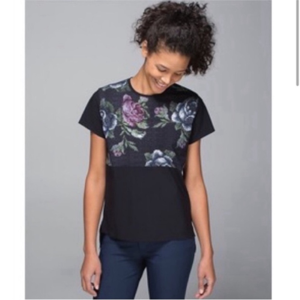 Lululemon Garden Party Snapshot Floral Black Stretch Top